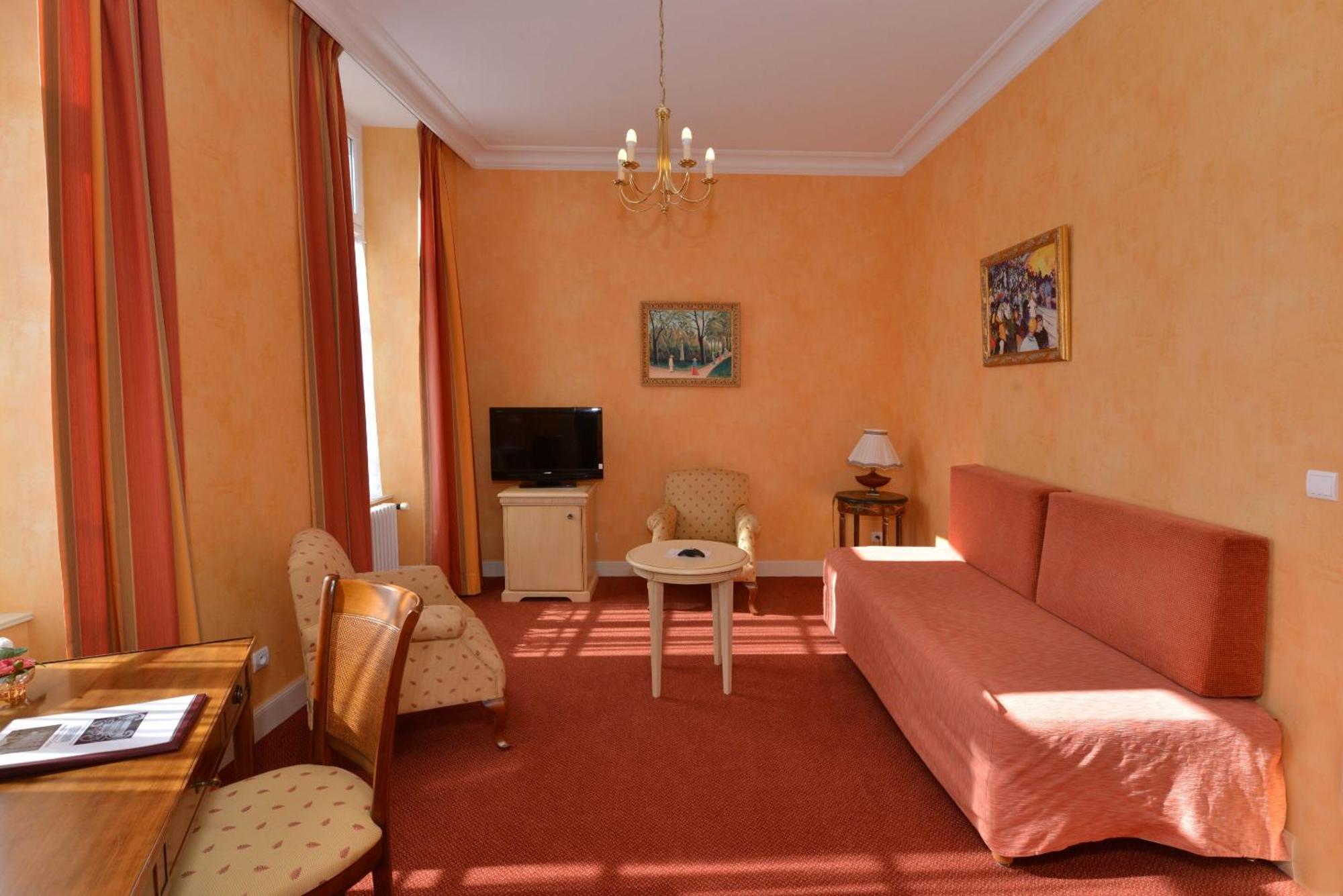 Castel Jeanson Hotel Ay-Champagne