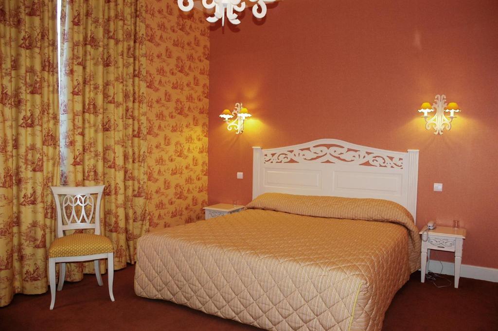 Castel Jeanson Hotel 3*